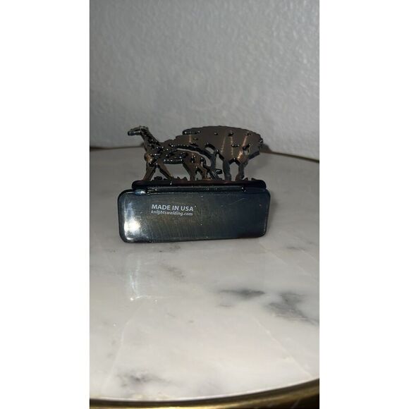Metal Giraffe Napkin Holder Africa Inspired Metal Art Design Mail Card Holder - Picture 4 of 5